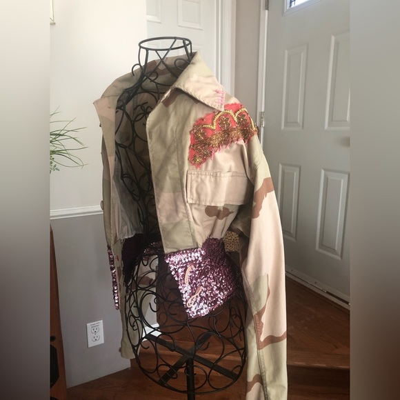 Fresh Karma jacket. Never been worn. Super cute and funky. Made in the US. - Picture 2 of 5